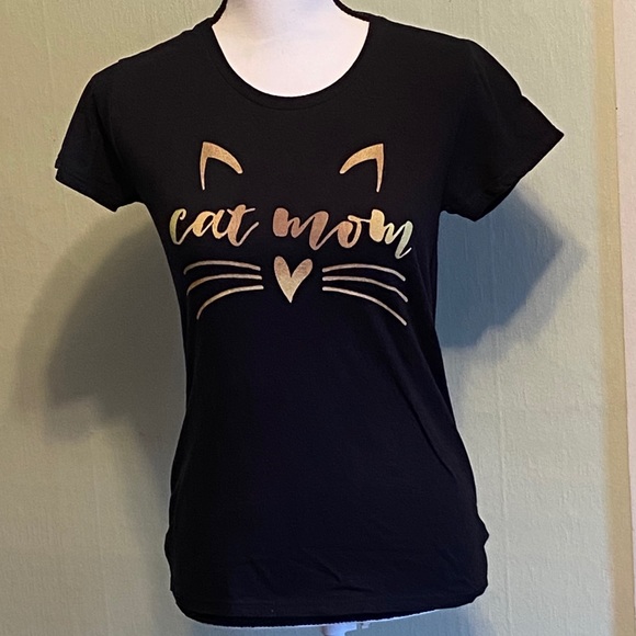 Anvil Tops - 3/$25 CAT MOM small black short sleeve tee